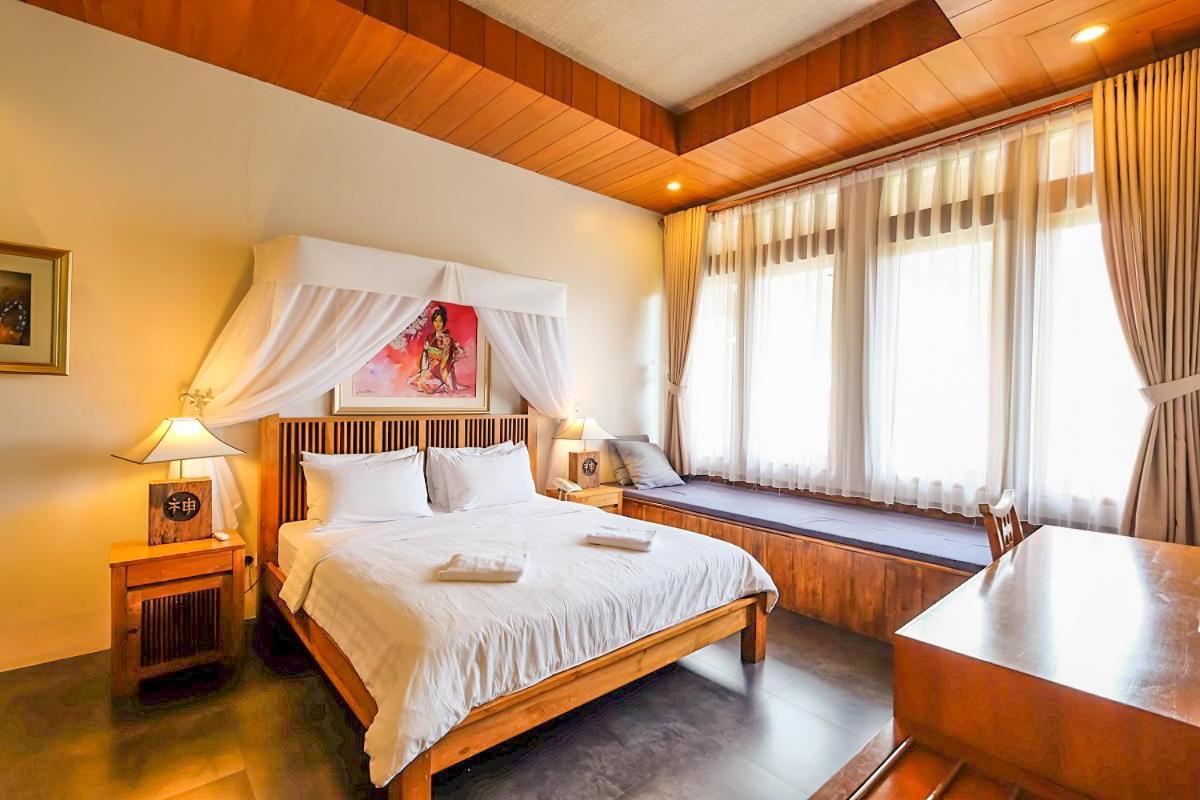 Rumah Stroberi Organic Farm & Family Lodge Лембанг Екстериор снимка
