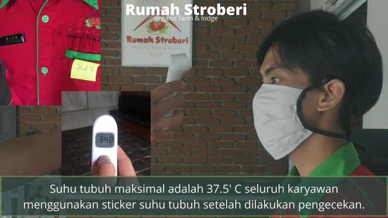Rumah Stroberi Organic Farm & Family Lodge Лембанг Екстериор снимка